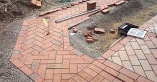 Укладка тротуарной плитки в Новокузнецке в октябре