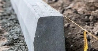 Бордюр дорожный - купить в Новокузнецке, цена от 925 руб.