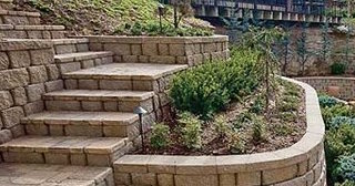 Установка подпорных стенок из блоков в Новокузнецке от 3596 руб. - ТротуарнаяПлитка